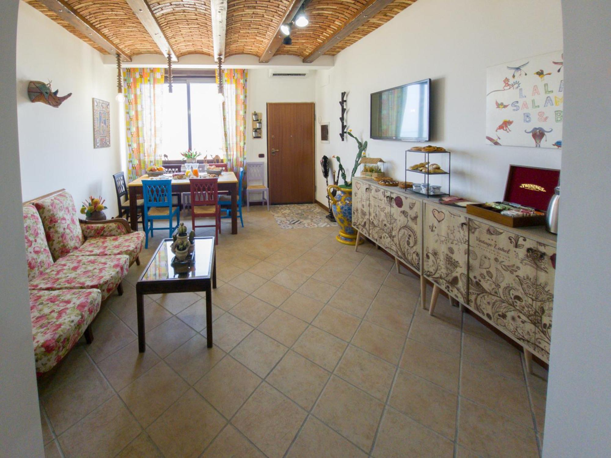Bed & Breakfast Lala Salama San Leone